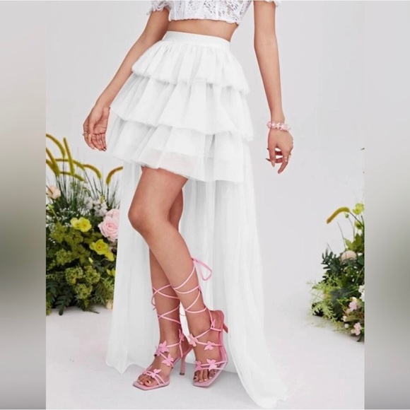 Asymmetrical Hem White Layered Ruffle Mesh Skirt - Picture 2 of 5